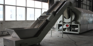 Табак кормления машина